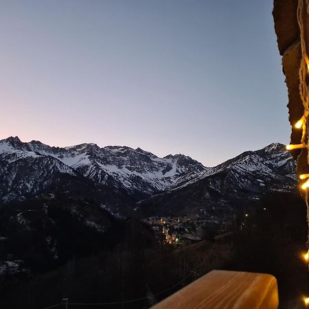 La Maison. Il Nido Dell'Aquila Бардонечия Екстериор снимка