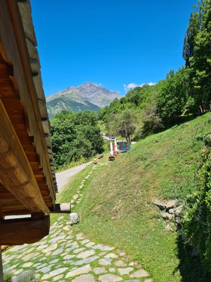 La Maison. Il Nido Dell'Aquila Бардонечия Екстериор снимка