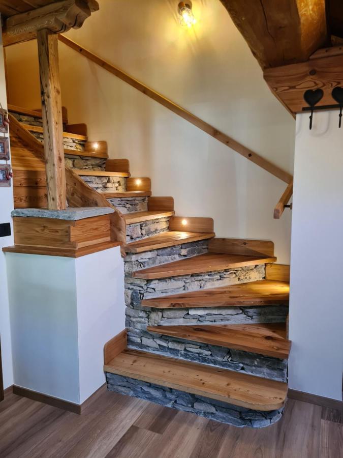 La Maison. Il Nido Dell'Aquila Бардонечия Екстериор снимка