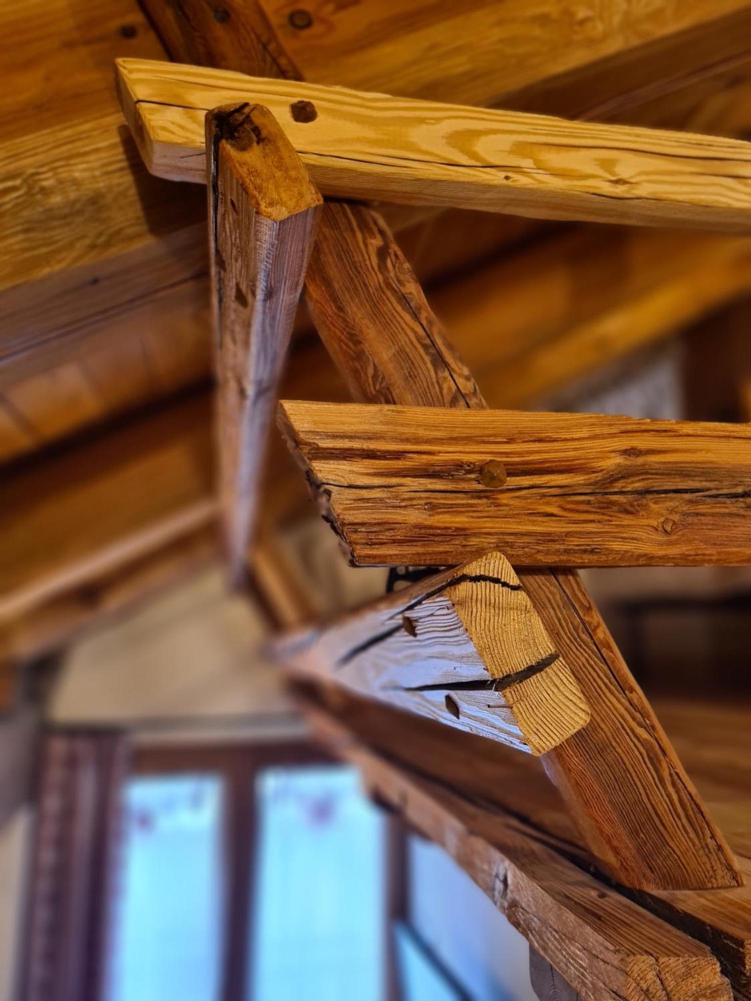 La Maison. Il Nido Dell'Aquila Бардонечия Екстериор снимка